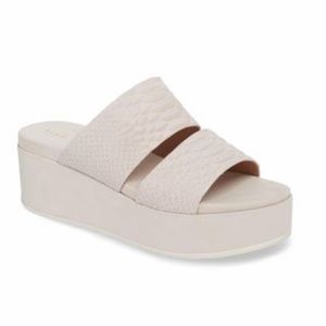 LEWIT  Lorena Platform Slide Sandals